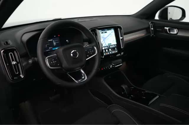 Volvo EX40 (2026) thumbnail 5