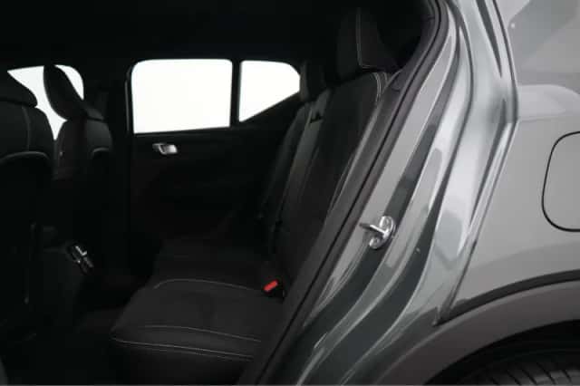 Volvo EX40 (2026) thumbnail 6