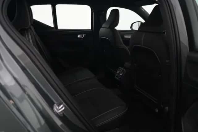 Volvo EX40 (2026) thumbnail 8