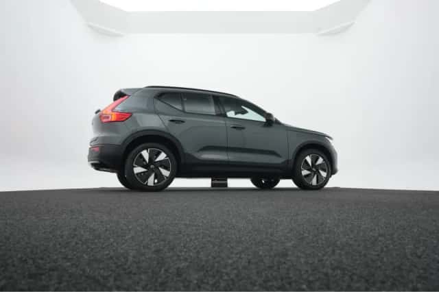 Volvo EX40 (2026) thumbnail 74