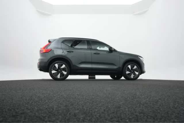 Volvo EX40 (2026) thumbnail 75