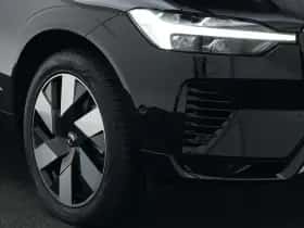 Volvo XC60 (2025) thumbnail 16