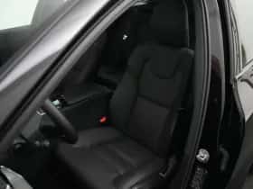 Volvo XC60 (2025) thumbnail 29