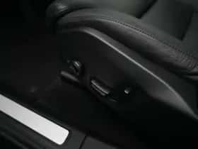Volvo XC60 (2025) thumbnail 32