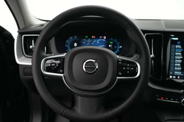 Volvo XC60 (2025) thumbnail 35