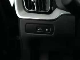 Volvo XC60 (2025) thumbnail 44