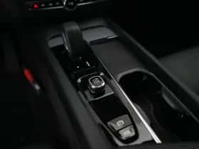Volvo XC60 (2025) thumbnail 46