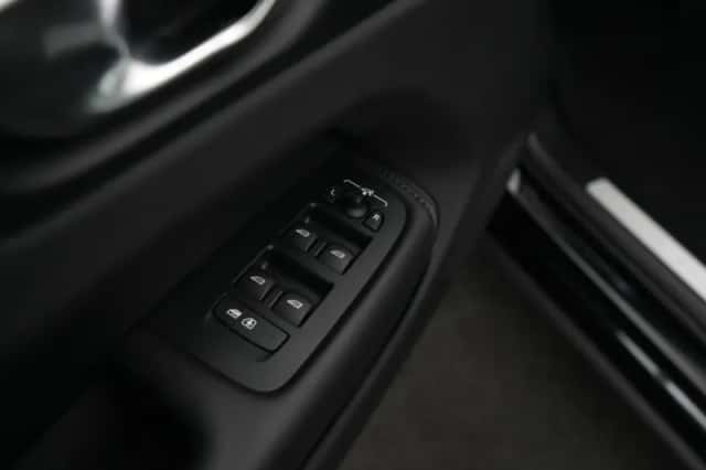 Volvo XC60 (2025) thumbnail 51