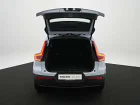 Volvo XC40 (2025) thumbnail 13