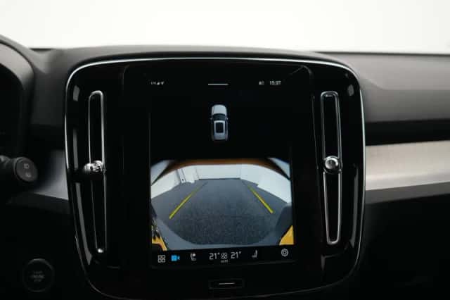 Volvo XC40 (2025) thumbnail 25