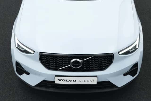 Volvo XC40 (2025) thumbnail 35