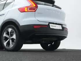 Volvo XC40 (2025) thumbnail 36