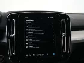 Volvo XC40 (2025) thumbnail 40