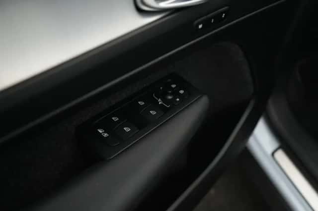 Volvo XC40 (2025) thumbnail 45