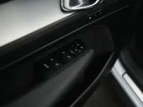 Volvo XC40 (2025) thumbnail 45