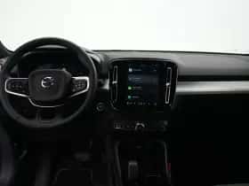 Volvo XC40 (2025) thumbnail 7