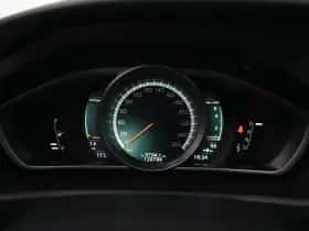 Volvo V40 (2019) thumbnail 17