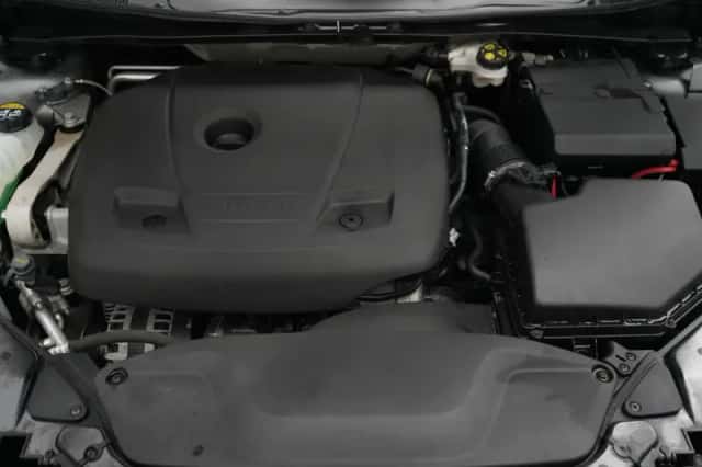 Volvo V40 (2019) thumbnail 19