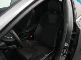 Volvo V40 (2019) thumbnail 25