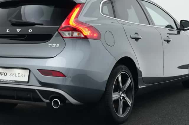 Volvo V40 (2019) thumbnail 31