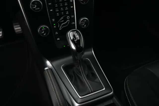 Volvo V40 (2019) thumbnail 34