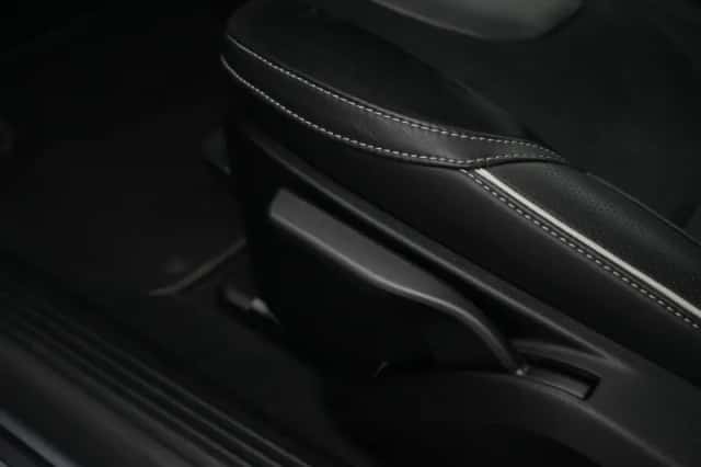 Volvo V40 (2019) thumbnail 43
