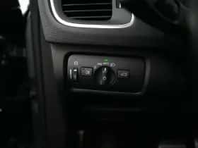 Volvo V40 (2019) thumbnail 44