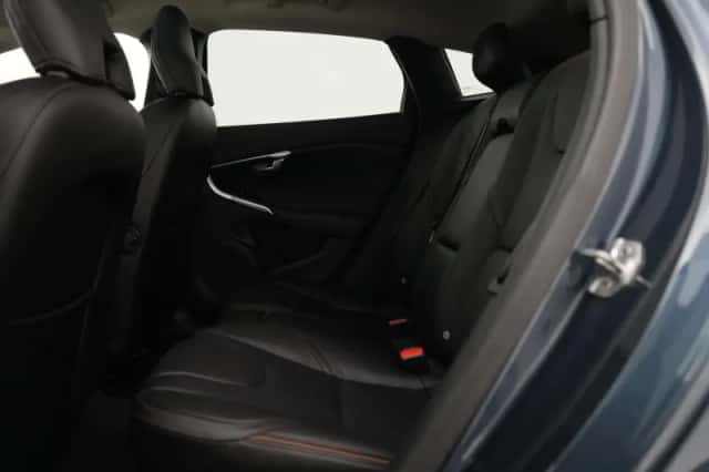 Volvo V40 (2019) thumbnail 13