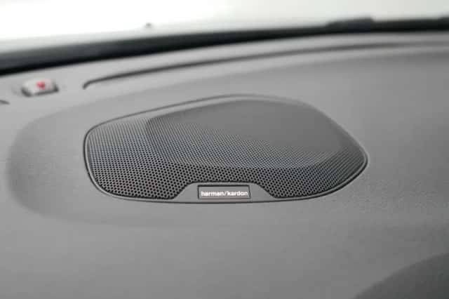 Volvo V40 (2019) thumbnail 22