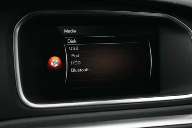 Volvo V40 (2019) thumbnail 38