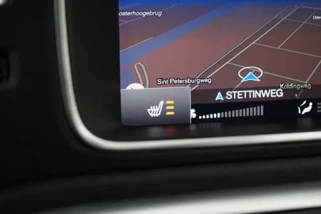 Volvo V40 (2019) thumbnail 41