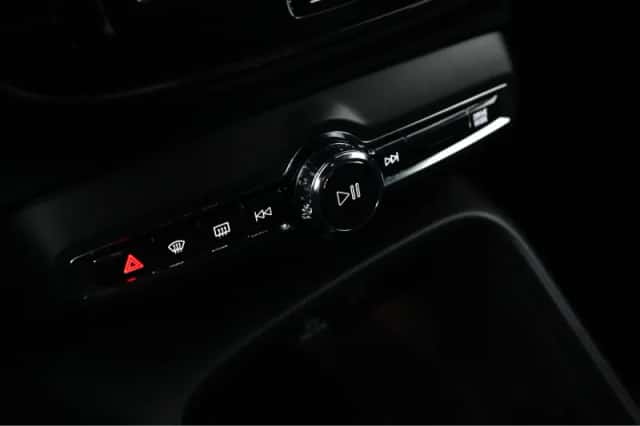 Volvo XC40 (2022) thumbnail 27