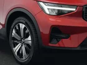 Volvo XC40 (2022) thumbnail 16