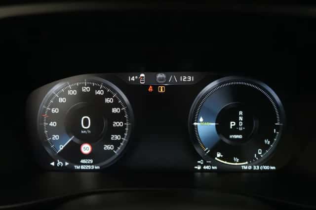Volvo XC40 (2022) thumbnail 17