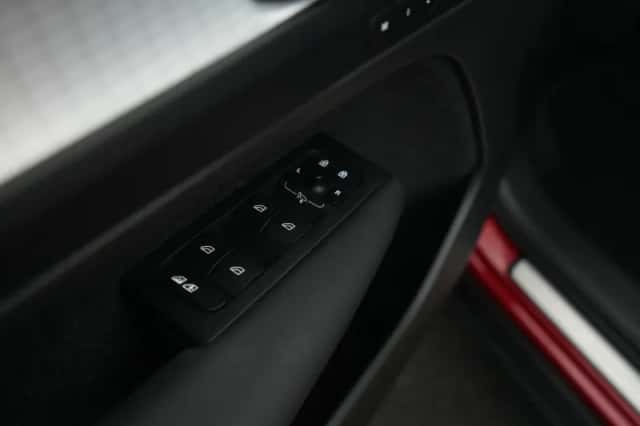 Volvo XC40 (2022) thumbnail 44