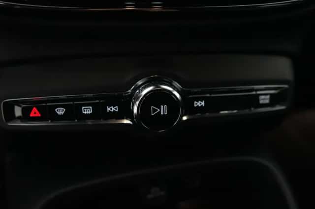 Volvo XC40 (2022) thumbnail 45