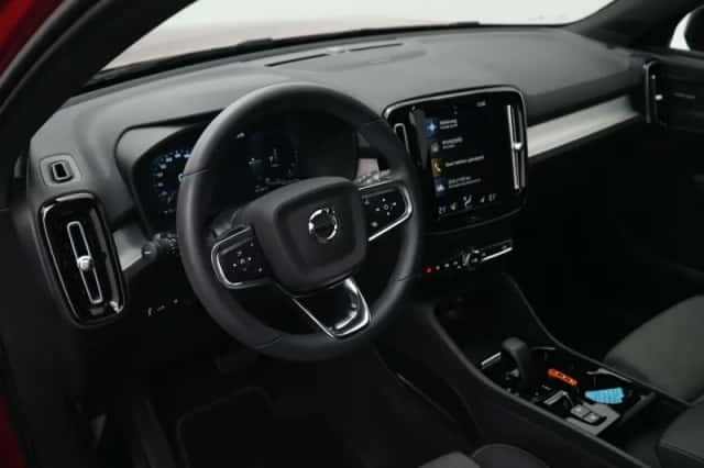 Volvo XC40 (2022) thumbnail 48