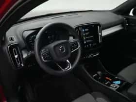 Volvo XC40 (2022) thumbnail 48