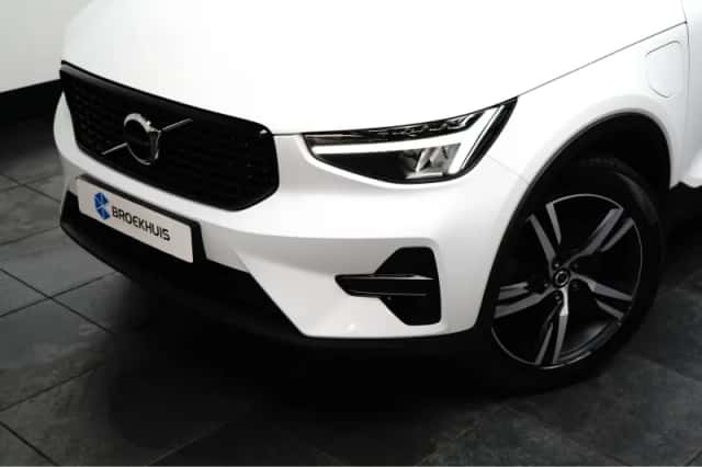 Volvo XC40 (2022) thumbnail 13