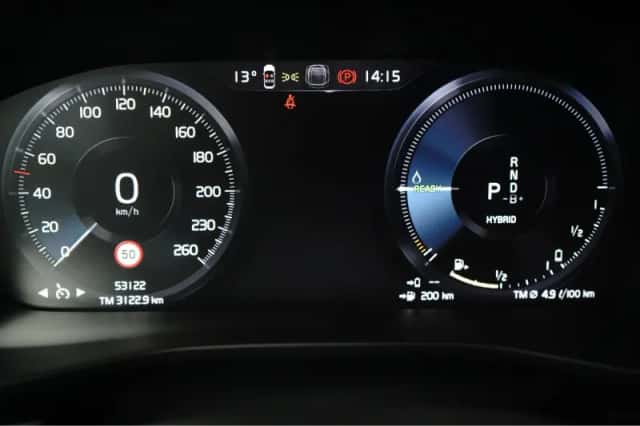 Volvo XC40 (2022) thumbnail 14