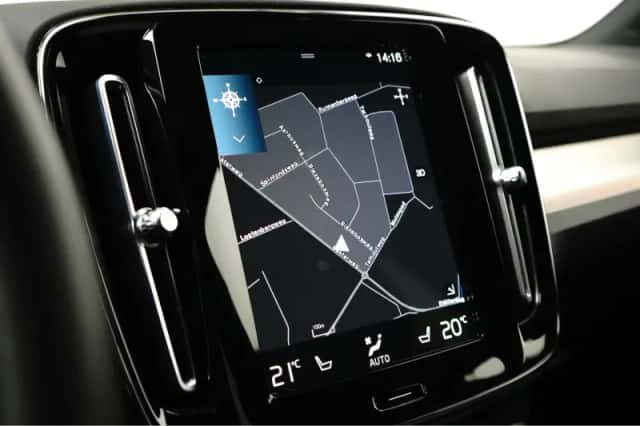 Volvo XC40 (2022) thumbnail 15