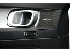 Volvo XC40 (2022) thumbnail 16