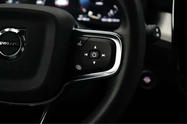 Volvo XC40 (2022) thumbnail 21