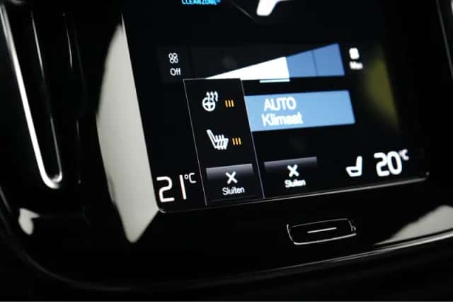 Volvo XC40 (2022) thumbnail 26