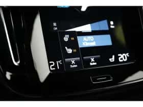 Volvo XC40 (2022) thumbnail 26