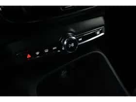 Volvo XC40 (2022) thumbnail 27