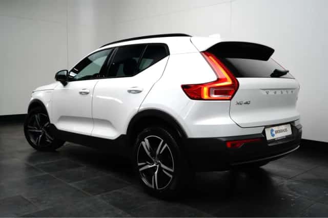 Volvo XC40 (2022) thumbnail 5
