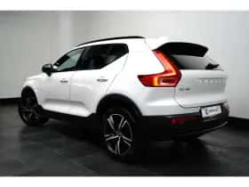 Volvo XC40 (2022) thumbnail 5