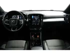 Volvo XC40 (2022) thumbnail 6