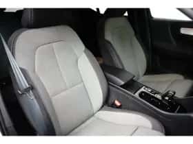 Volvo XC40 (2022) thumbnail 9